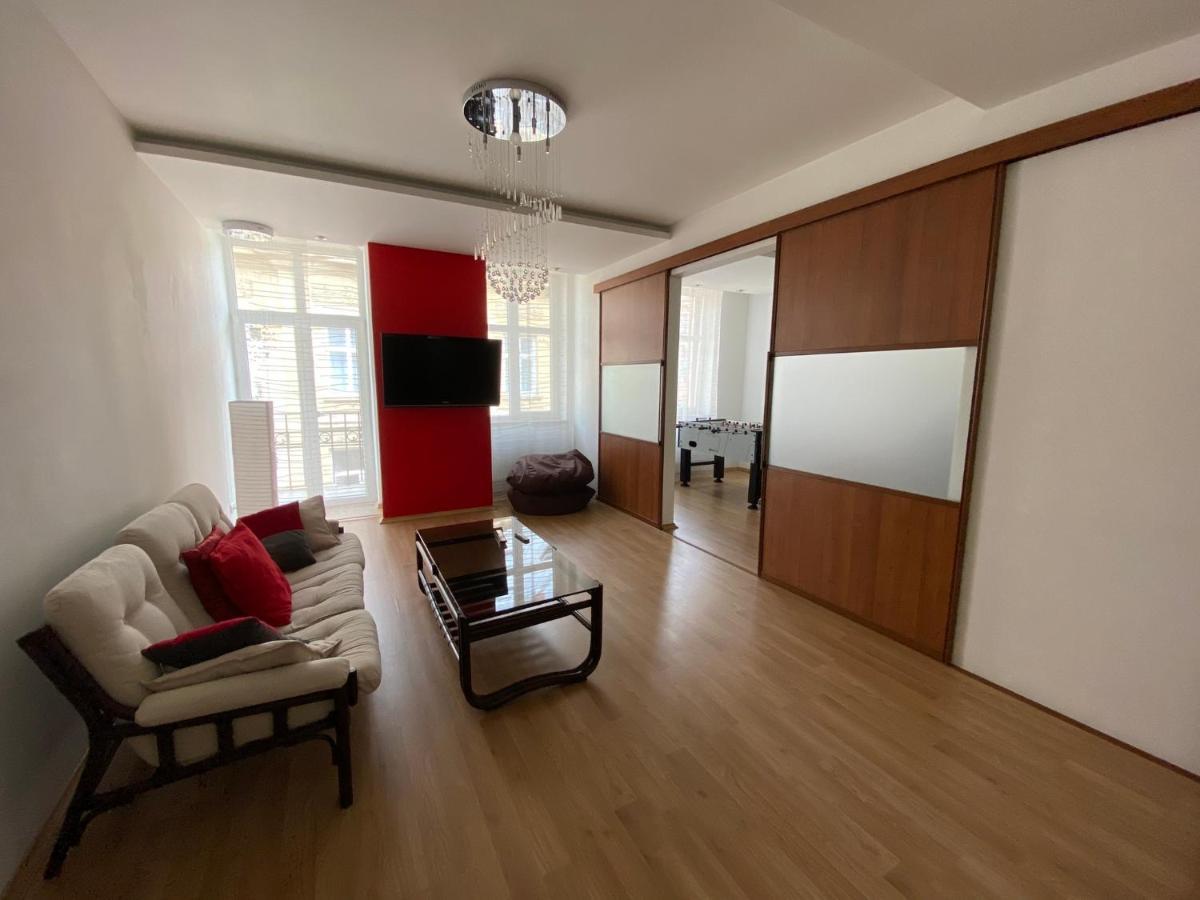 Sova Apartment Lviv Сenter Сity ภายนอก รูปภาพ
