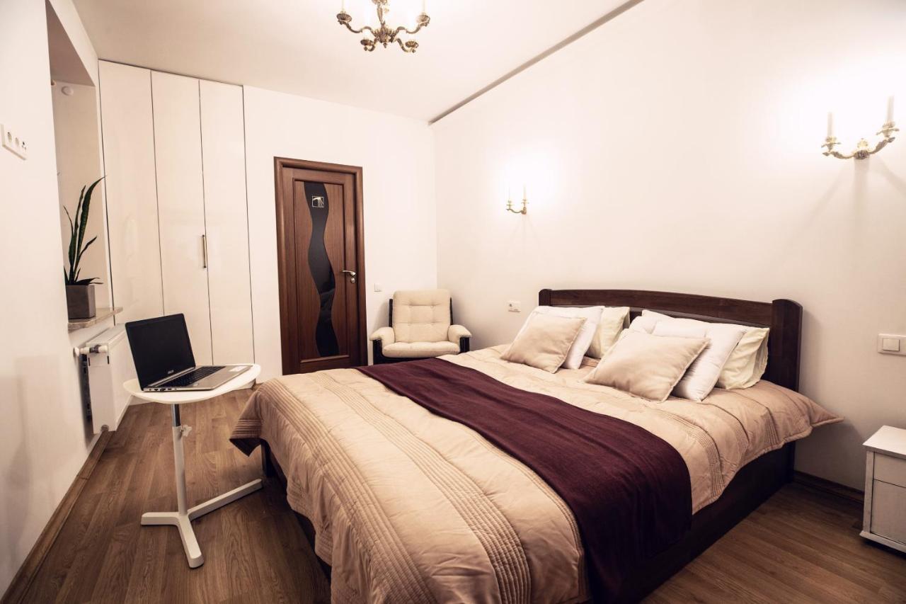 Sova Apartment Lviv Сenter Сity ภายนอก รูปภาพ